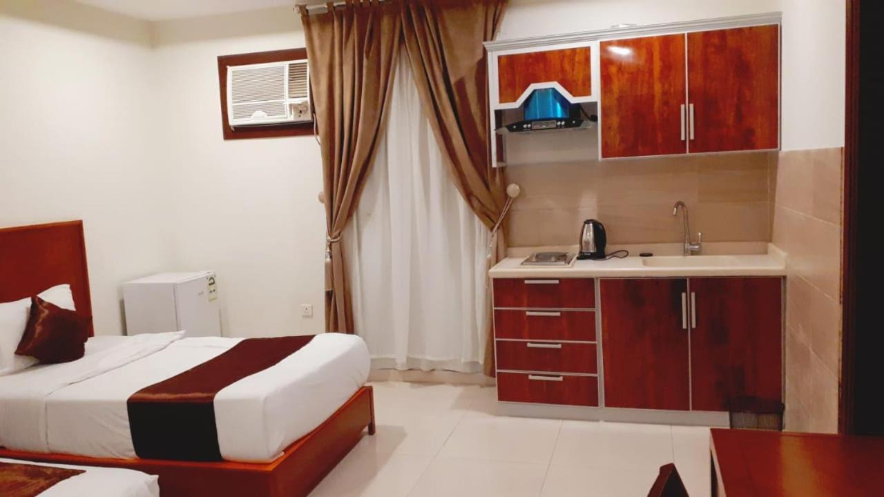 Iwan Alandalusia Al Ajaweed Aparthotel Jidá Exterior foto